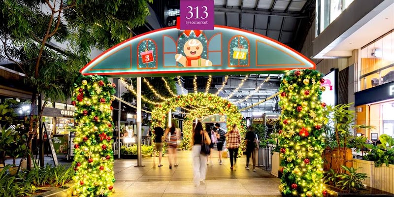 313 Somerset / Singapore