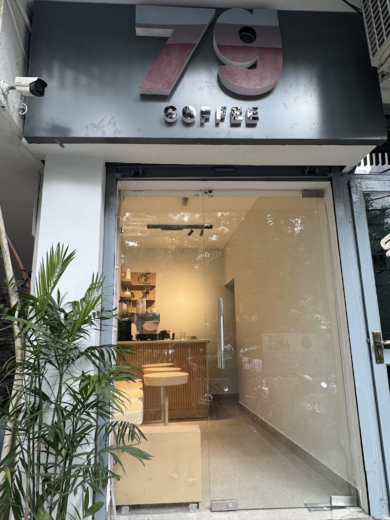 7g Coffee / Shahpurjat Place mentioned in saved reels