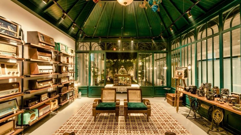 Absynthe Design / Saket