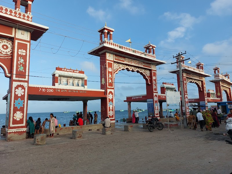 Agni Teertham / Rameshwaram
