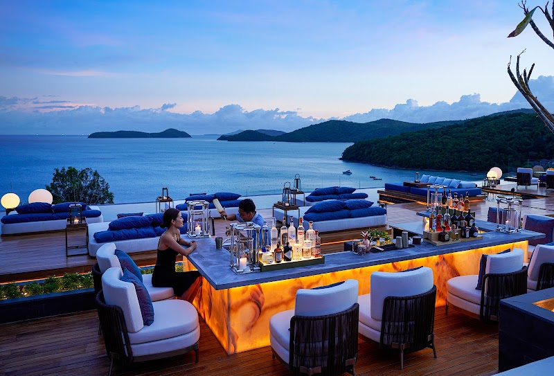 Akoya Star Lounge / Phuket