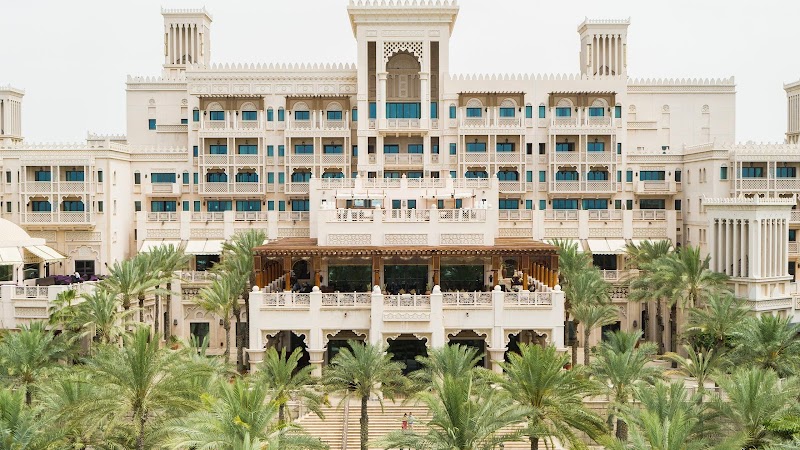 Al Qasr / Dubai