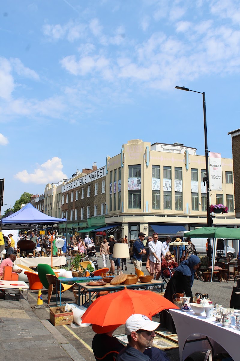 Alfies Antiques Market / London