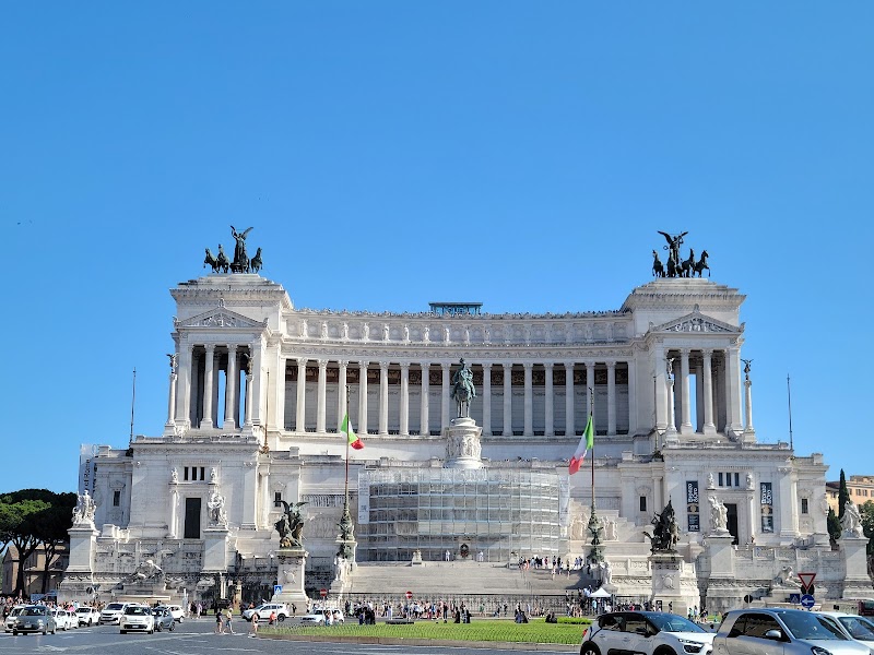 Altare della Patria / Rome Place mentioned in saved reels