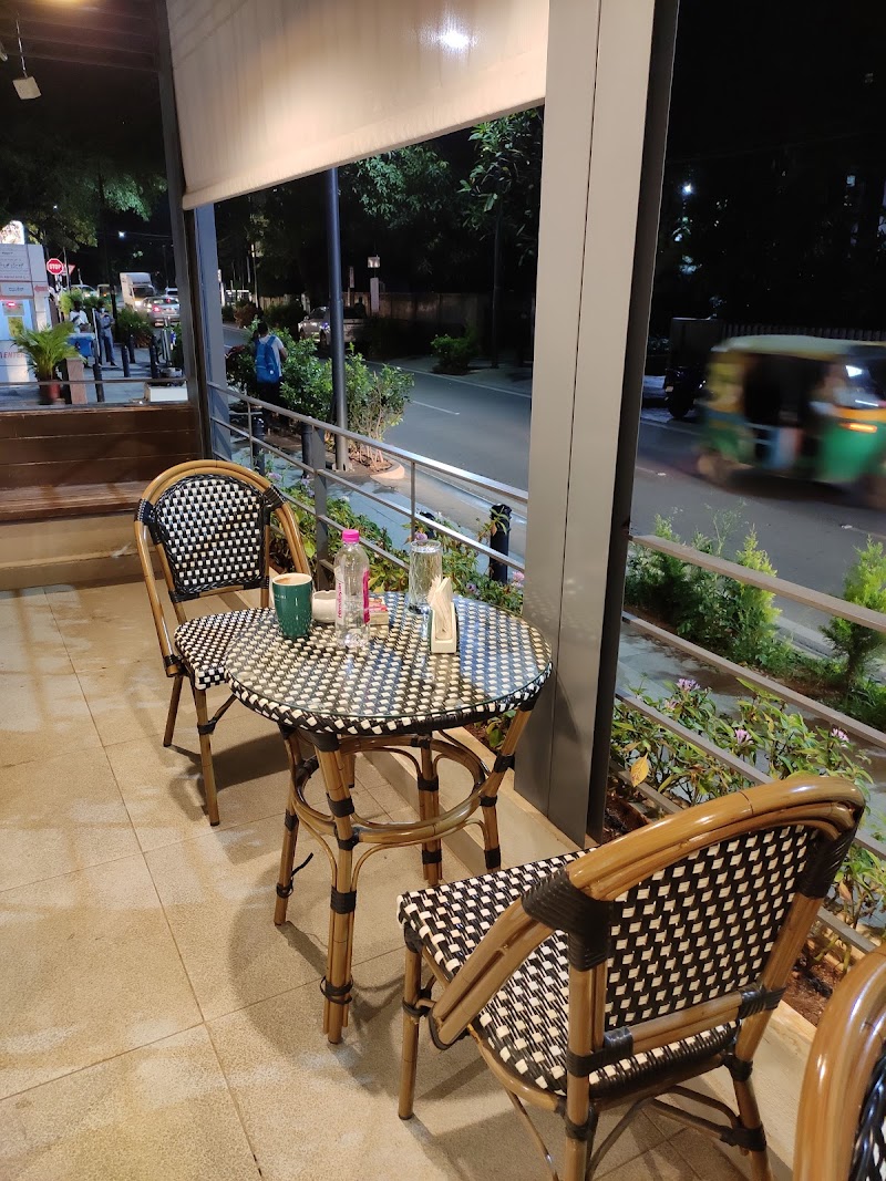 Amintiri / Church Street