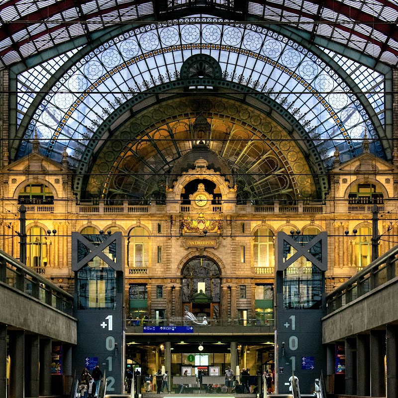 Antwerp Central Station / Belgium