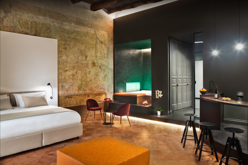 Artemisia Domus / Napoli