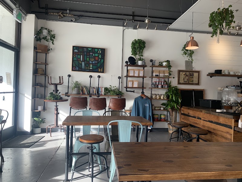 Artisanal Goods by Car / Pasadena