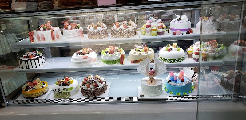 Audrey Bakery / Manhattan Chinatown Place mentioned in saved reels