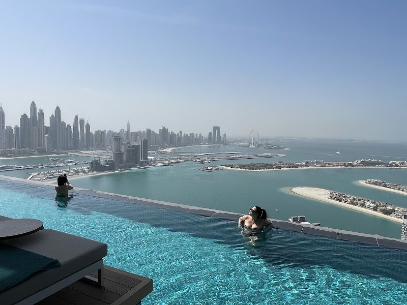 Aura Skypool / Dubai