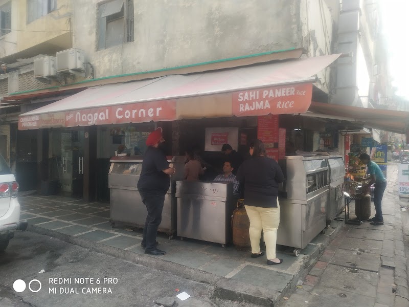 Baba Nagpal Corner / Amar Colony