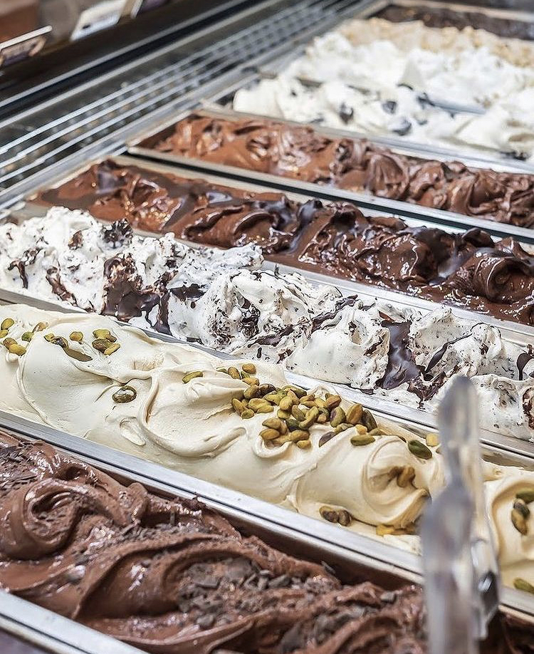 Bacio di Latte / Los Angeles