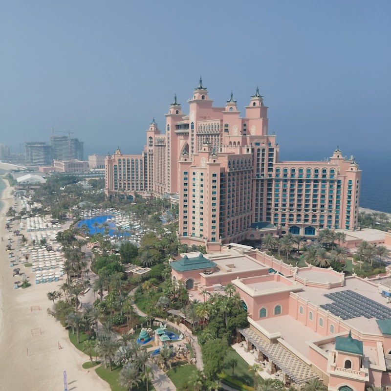 Balloons at the Palace / Dubai