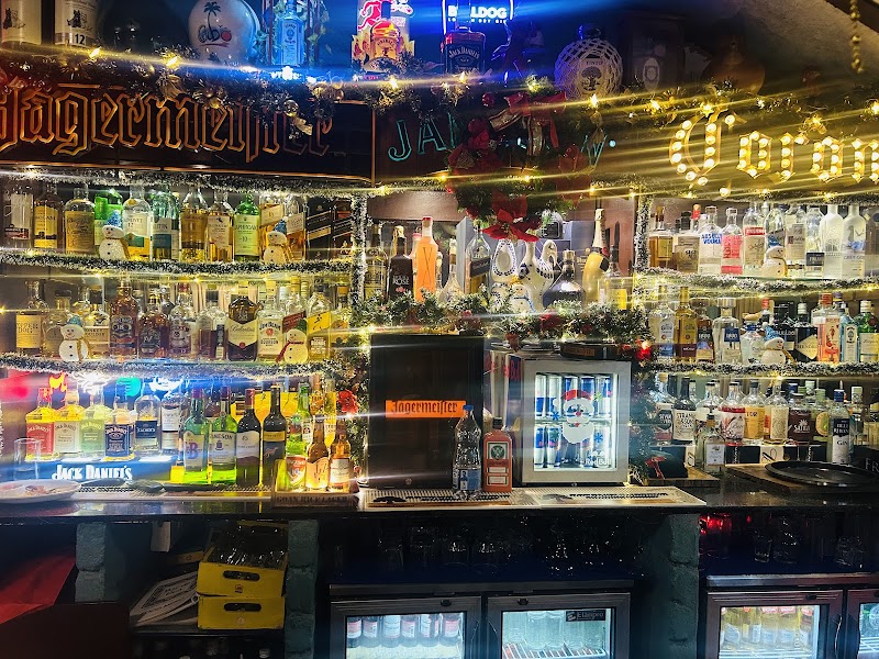 Bar de Goa / Goa Place mentioned in saved reels