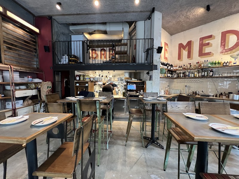 Bar Remedios / Eixample Place mentioned in saved reels