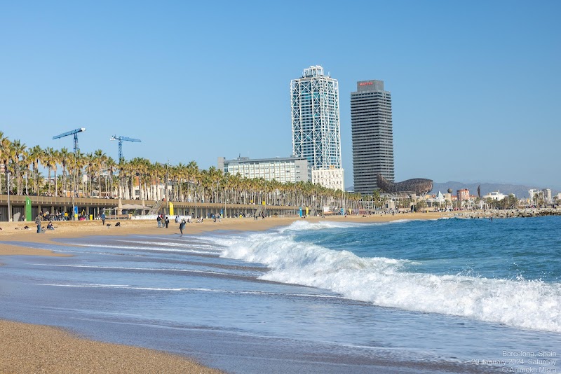 Barceloneta Beach / Barcelona