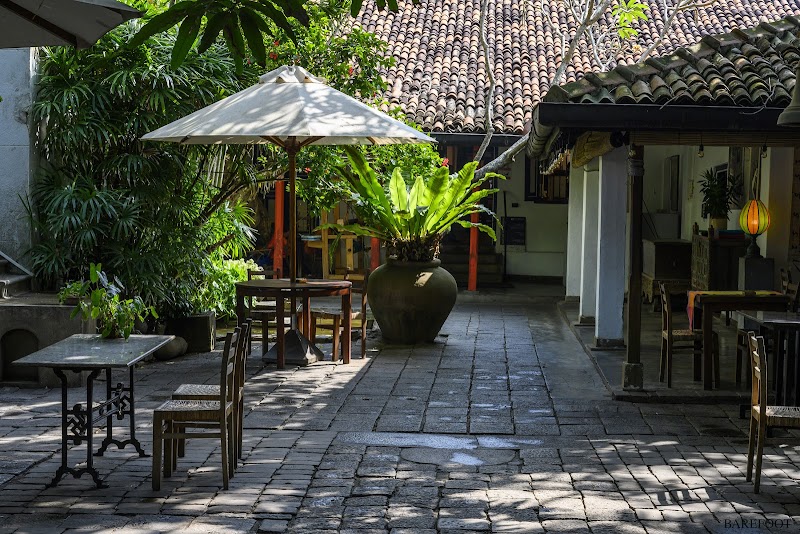 Barefoot Garden Café / Colombo Place mentioned in saved reels