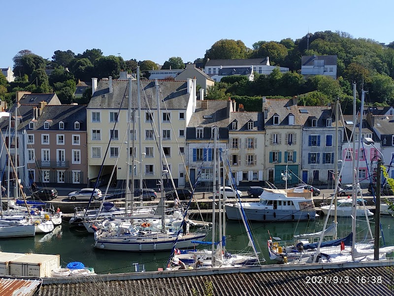 Belle Île / France Place mentioned in saved reels
