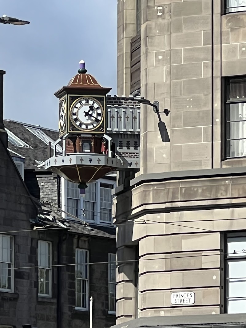Binns Clock / Edinburgh