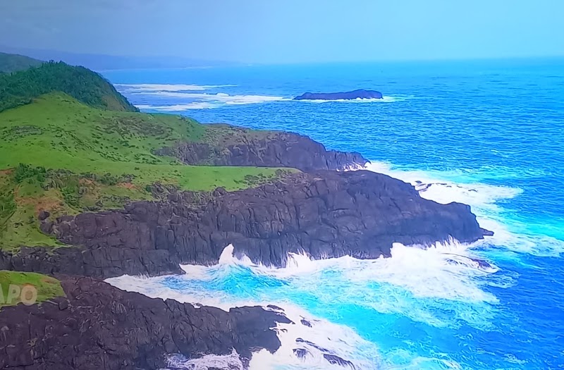 Binurong Point / Catanduanes