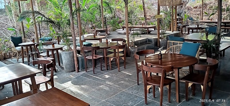 Bloom & Brew / Assagao