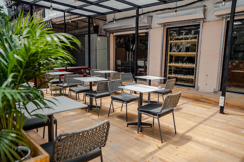 Blue Tokai / Sector 5