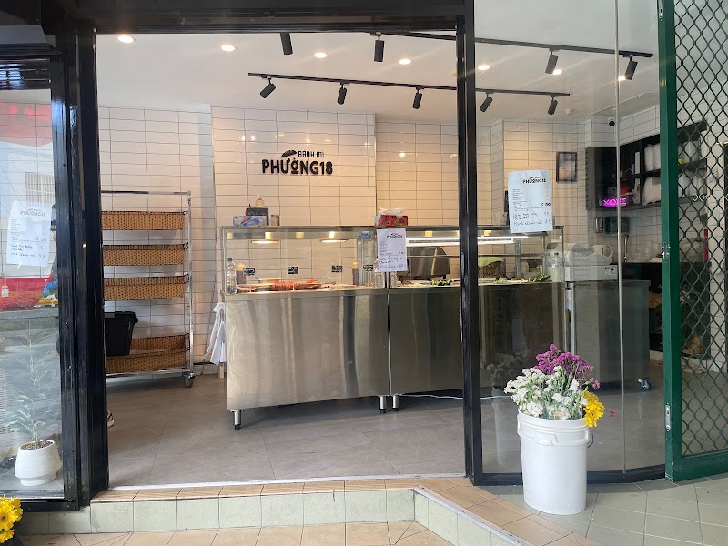 Bánh Mì Phường 18