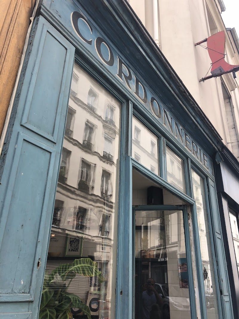 Boot Cafe / La Marais