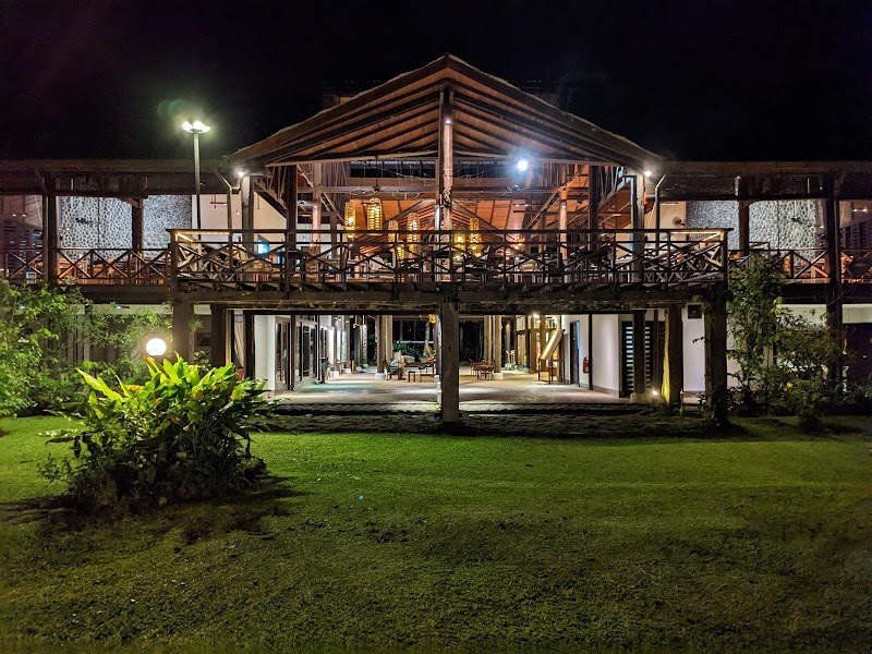 Borneo Rainforest Lodge / Malaysia