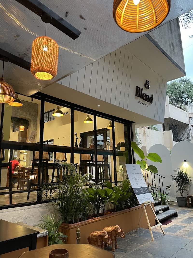 Brewbox Blend Café + Cowork / Pune