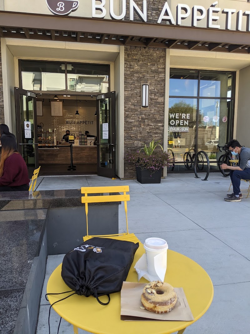 Bun Appetit Donuts / Fremont