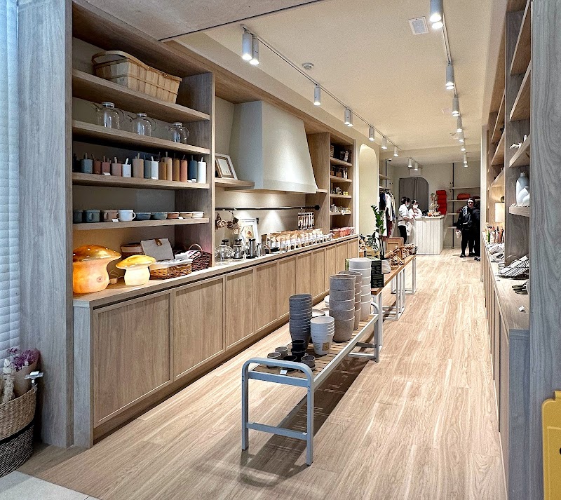 Butter Baker / Dundas St W Place mentioned in saved reels