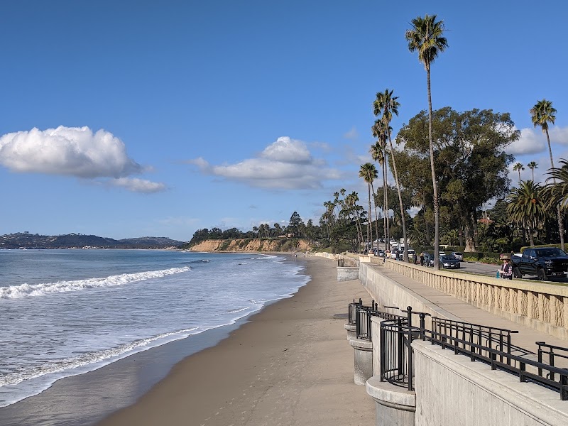 Butterfly Beach Place mentioned in saved reels