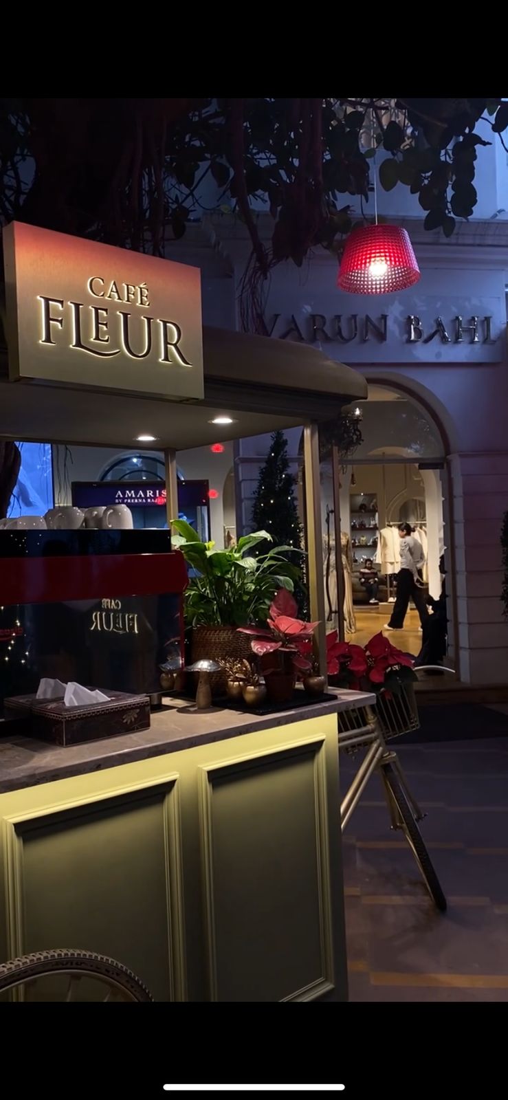 Café Fleur by Varun Bahl / Ambawatta Place mentioned in saved reels