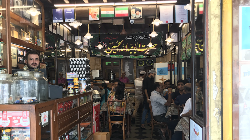 Café Irani Chaii / Mumbai