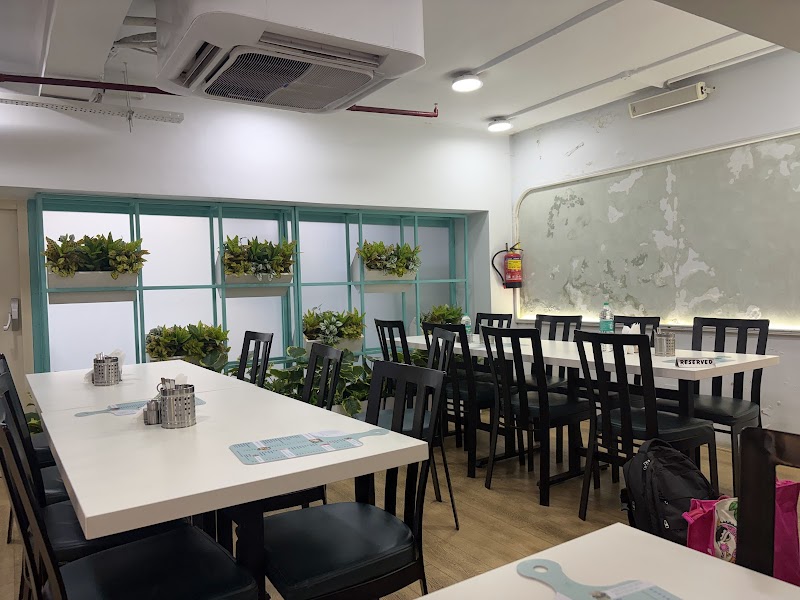 Cafe Amudham / Janpath