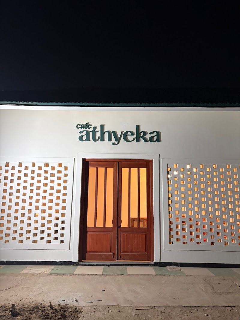 Cafe Athyeka / Noida Extension