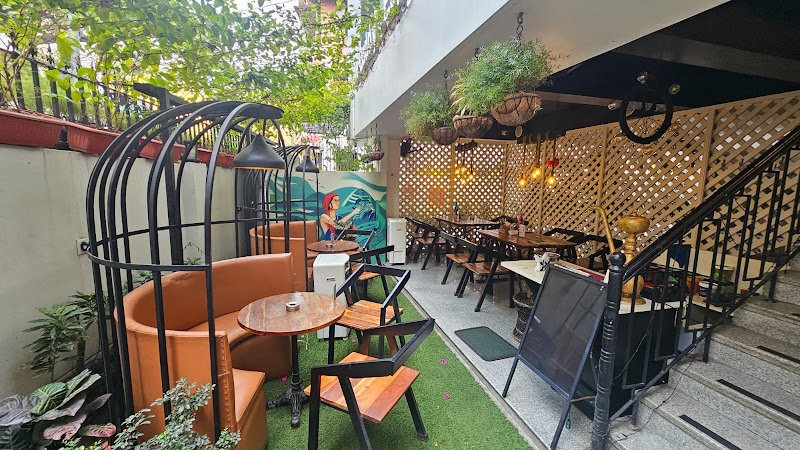 Cafe Buddy’s Espresso Kolkata / Golpark