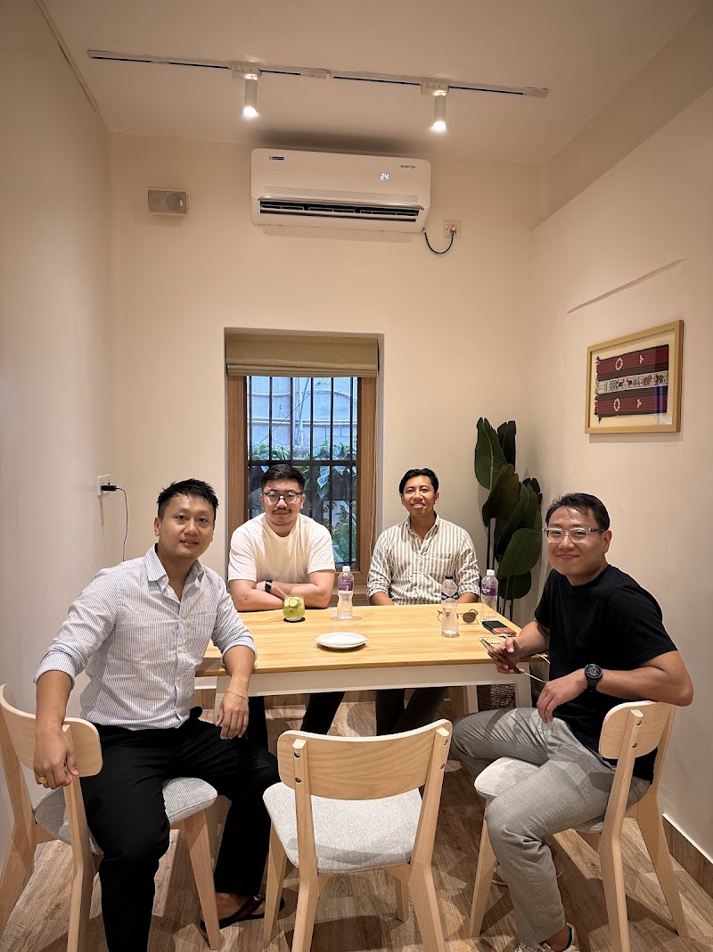 Cafe Captain Americano / Kolkata