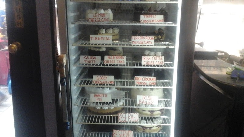 Cafe Churchill / Colaba