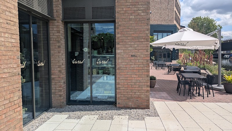 canal / Notting Hill