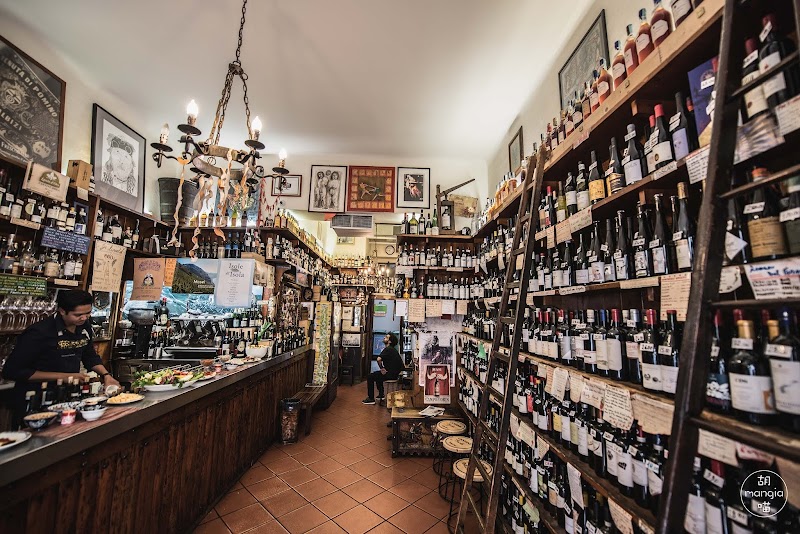 Cantine Isola / Milan Place mentioned in saved reels