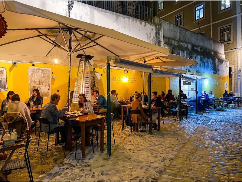 Cantinho do Aziz / Lisbon