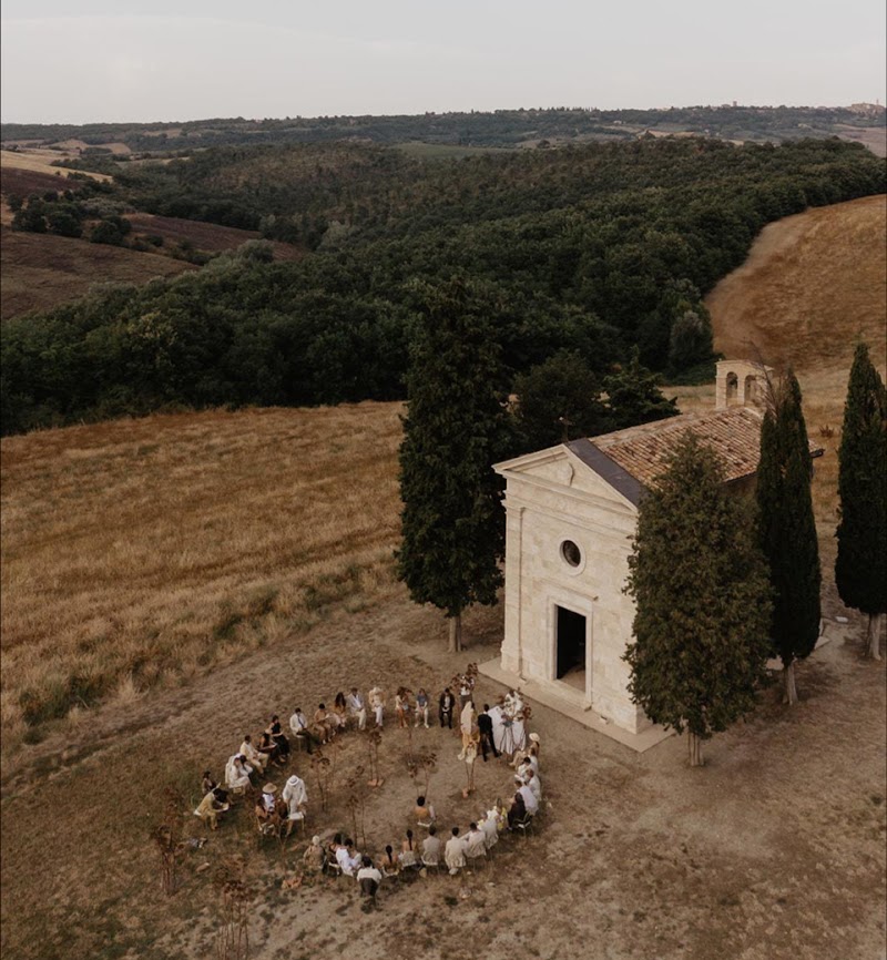 Cappella della Madonna di Vitaleta / Val d'Orcia Place mentioned in saved reels