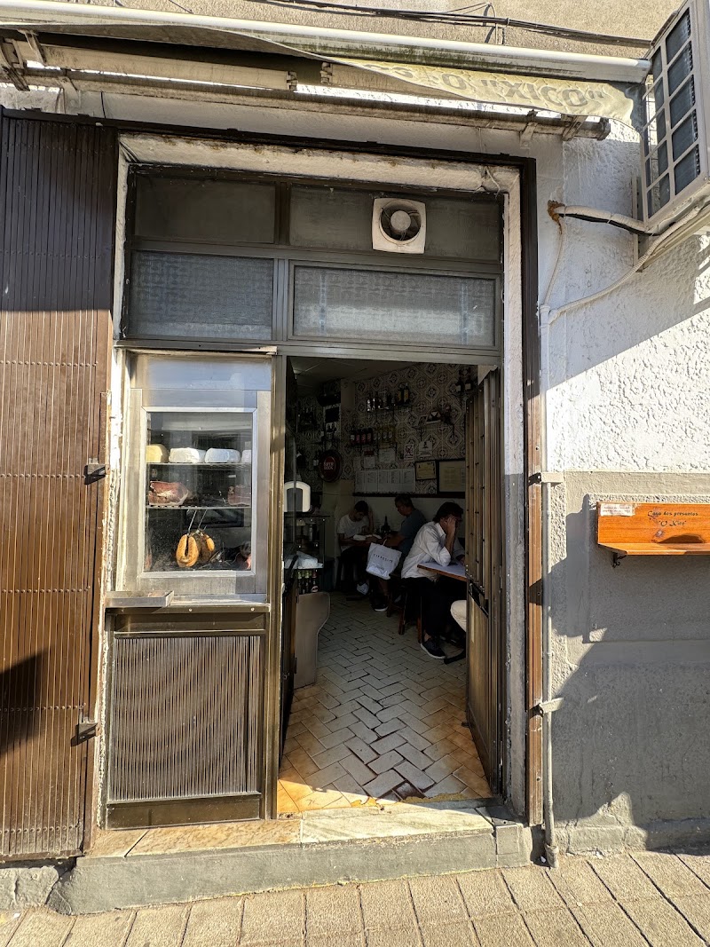 Casa dos Presuntos (Xico) / Porto