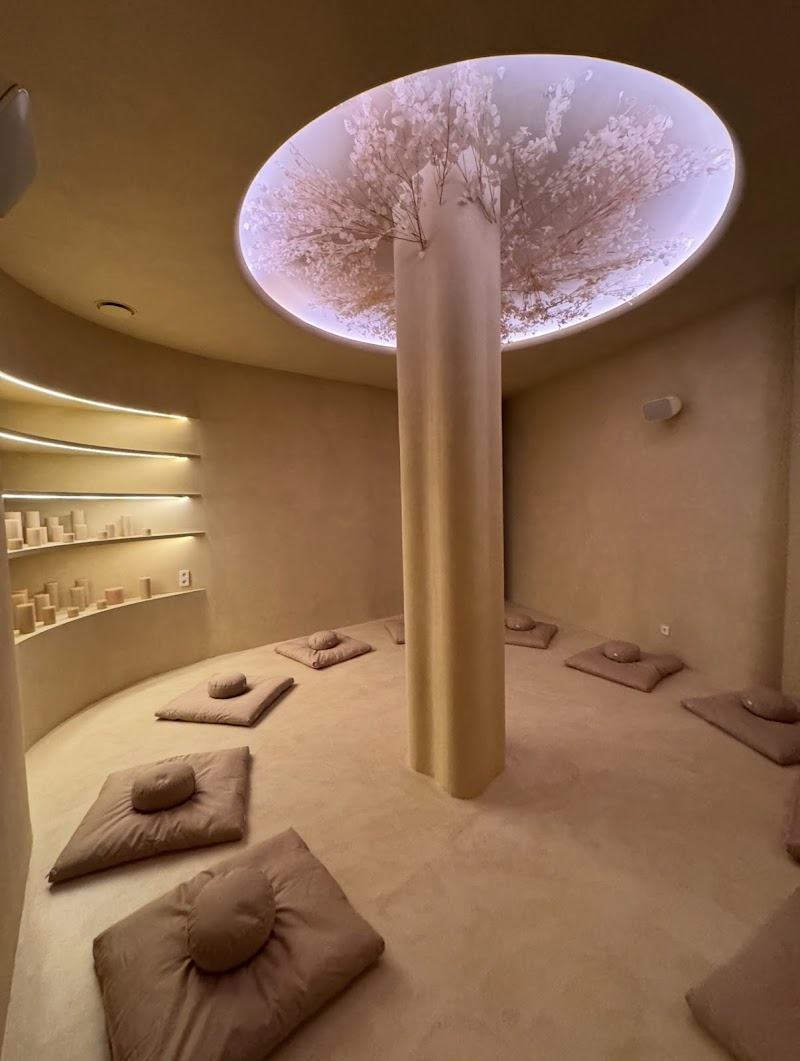 Casa Kavi / C. de Alburquerque