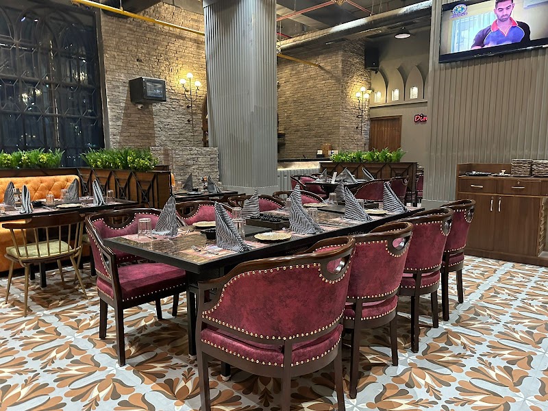 Castle’s Barbeque / Greater Noida