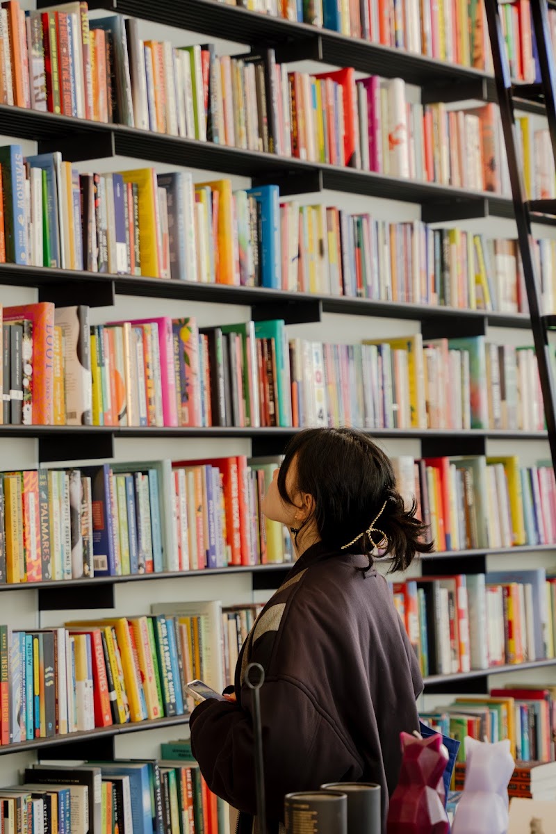 Center for Fiction / NYC Place mentioned in saved reels