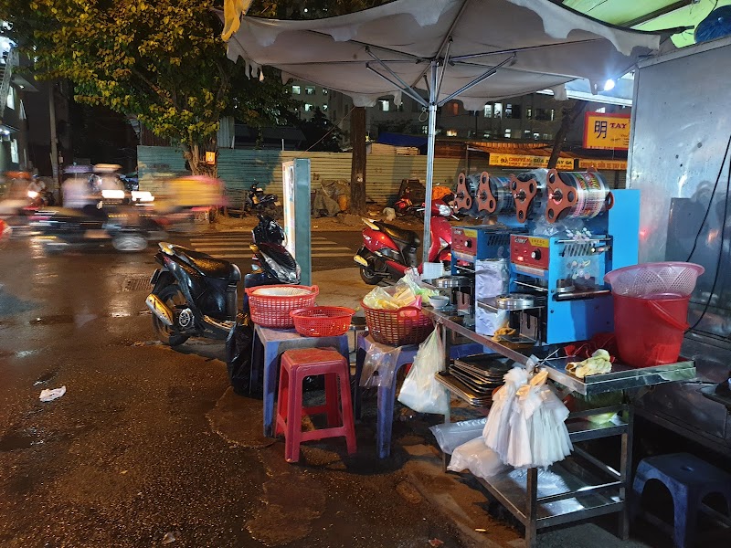 Chè mâm KHÁNH VY / District 10 Place mentioned in saved reels