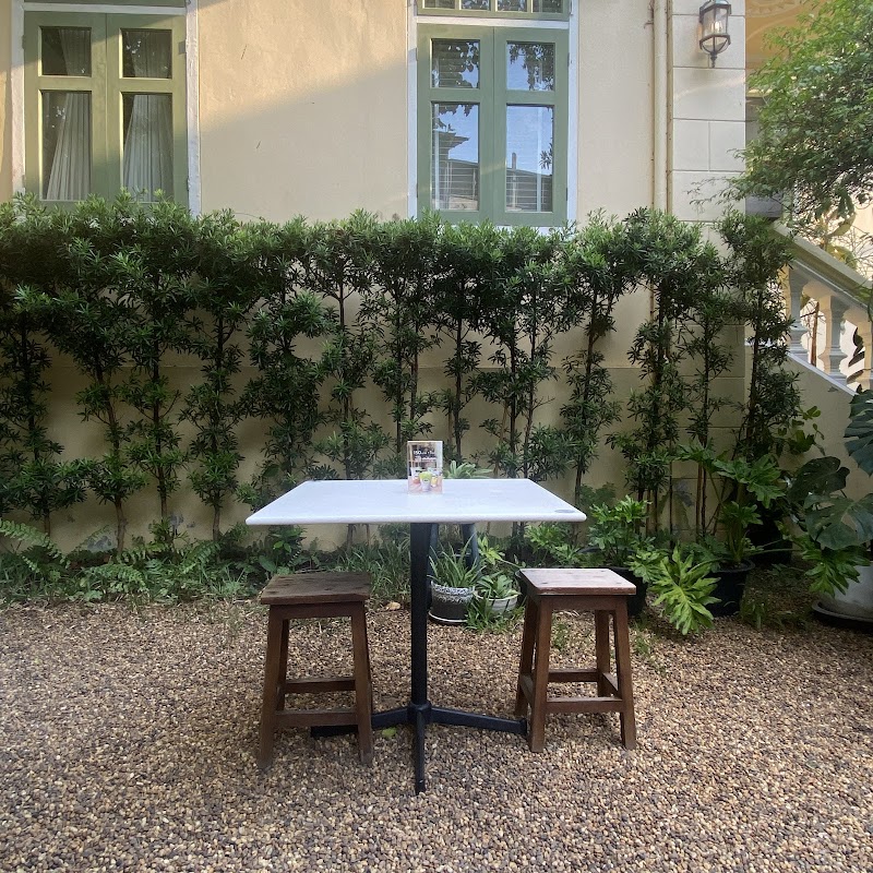 CHATA Specialty Coffee / Yaowarat